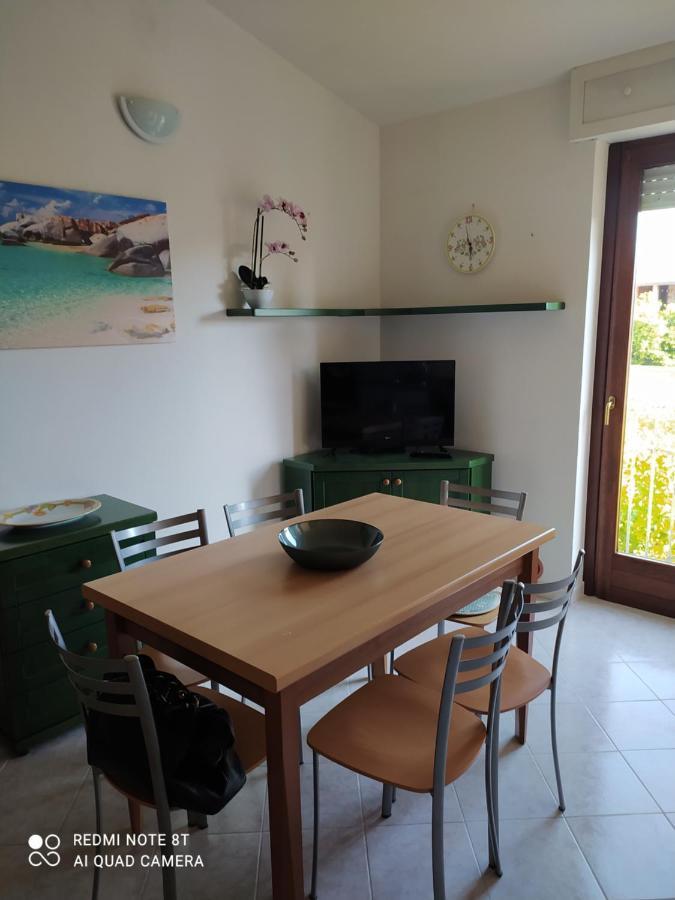 Casa Vacanze il Limone Riola Sardo Esterno foto